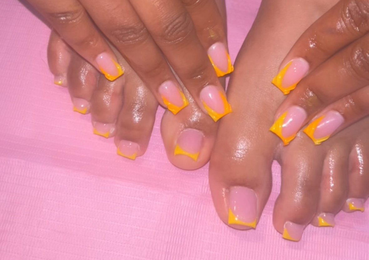 full set and toe combo😇