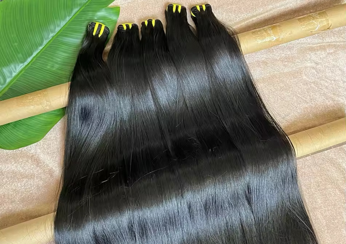 Extensiones Weft 1B 24’’