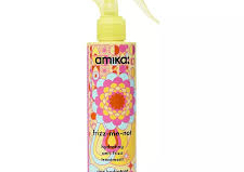 Amika Frizz Me Not Leavin