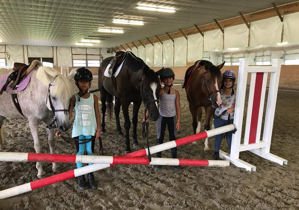 Childrens Riding Lesson! (Ages 10 and under)