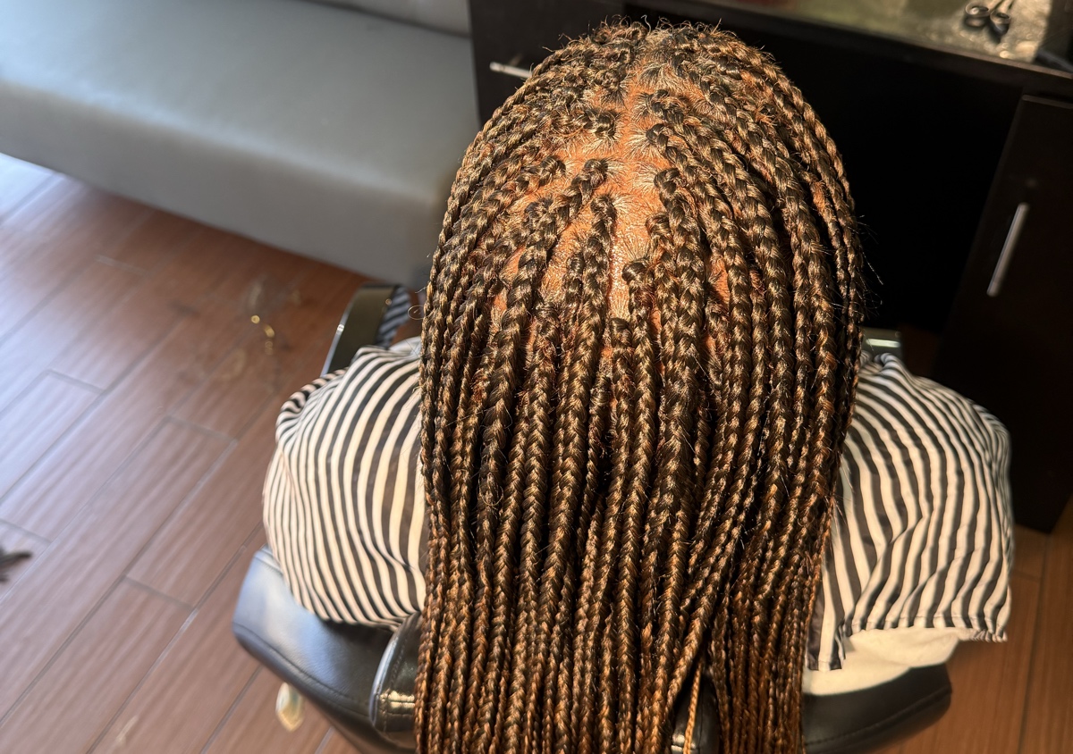 Midium box braid 