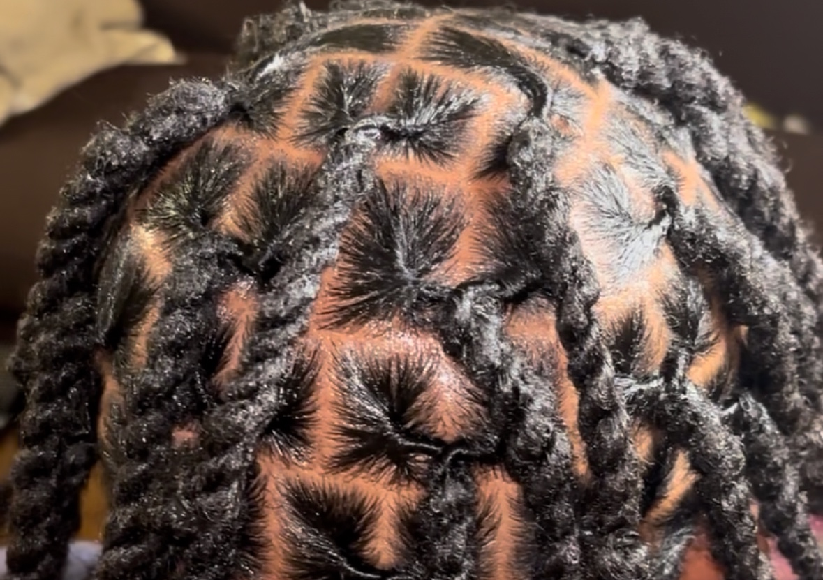 TWO STRAND TWIST