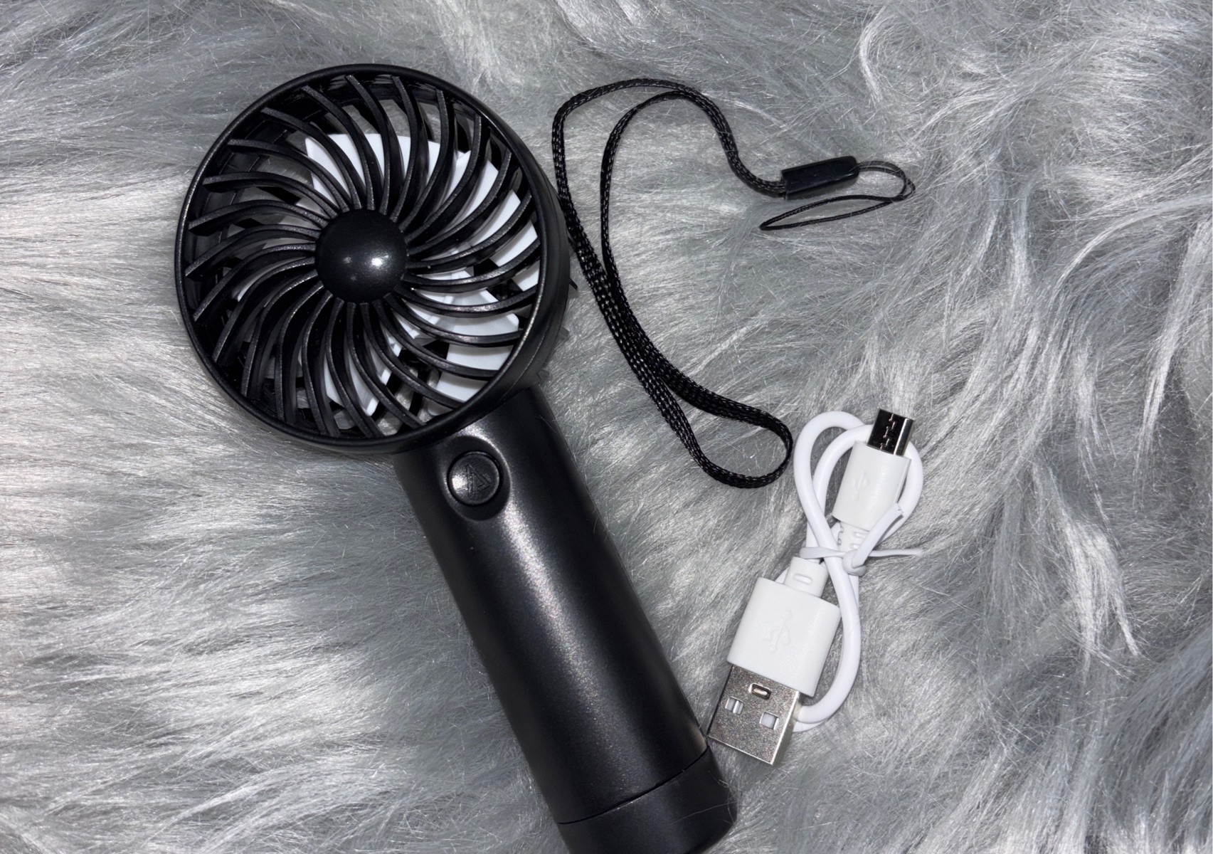 Small usb fan