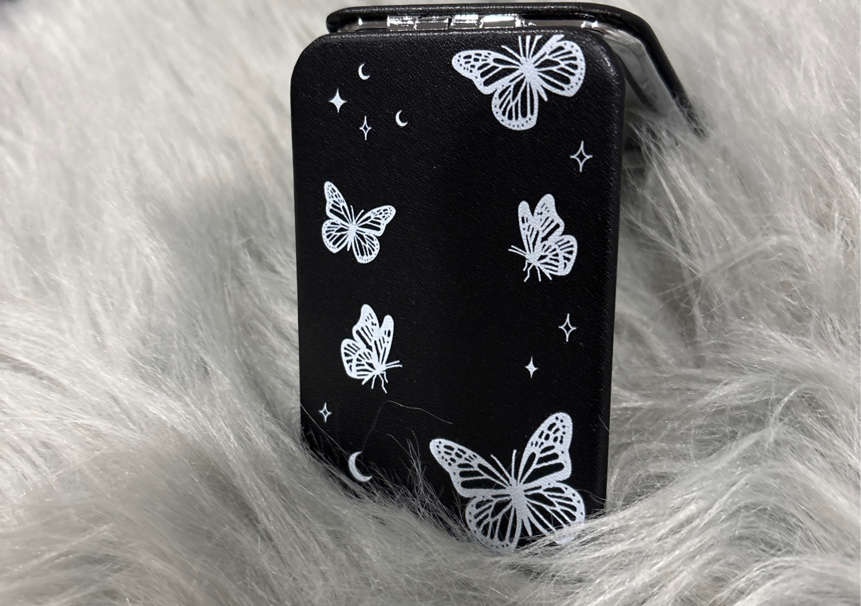 Pocket mirror