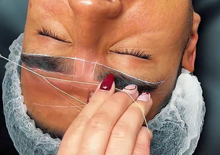 Men’s brow threading/ Depilación de cejas masculina 