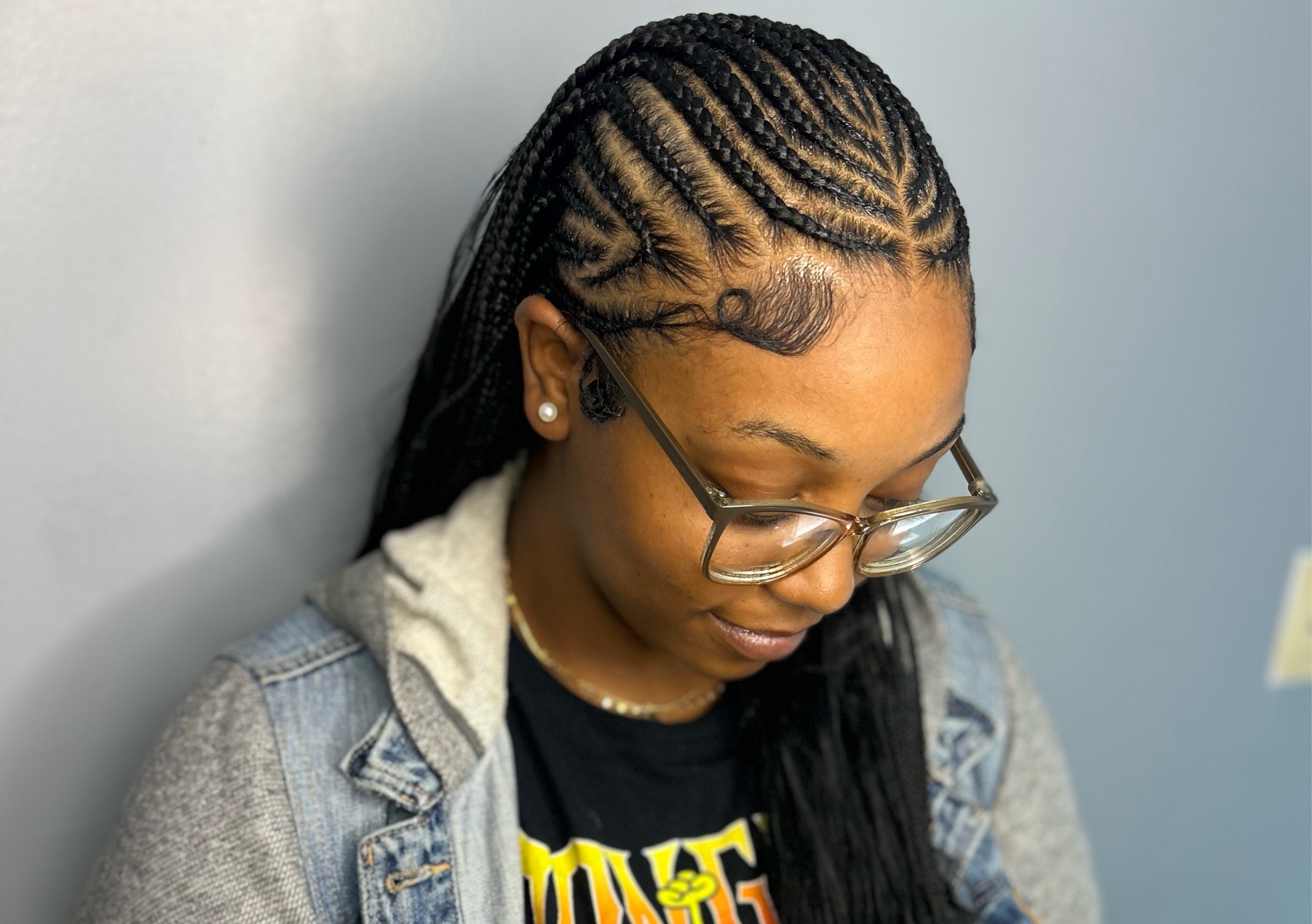 Half feed in with sew in back 