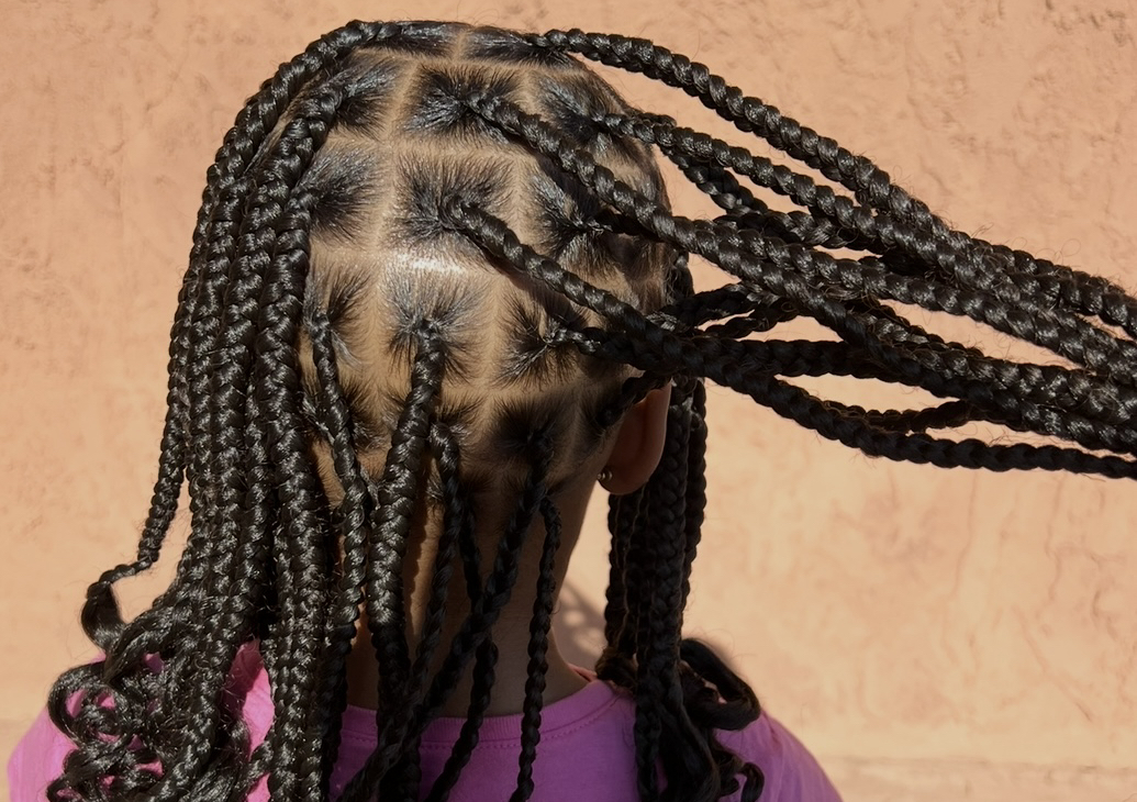 Medium Knotless Braids