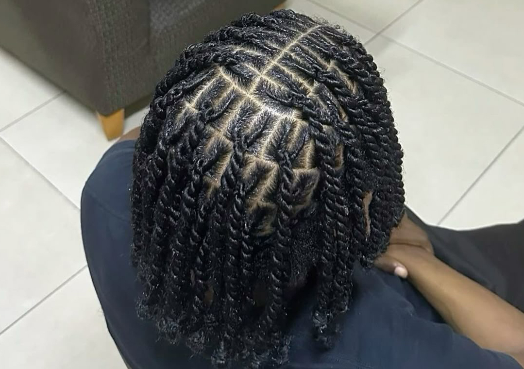 Men’s Invisible Locs