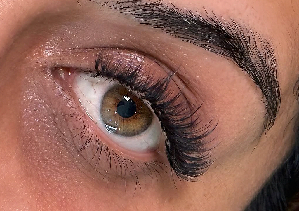 Hybrid Lash Full set 