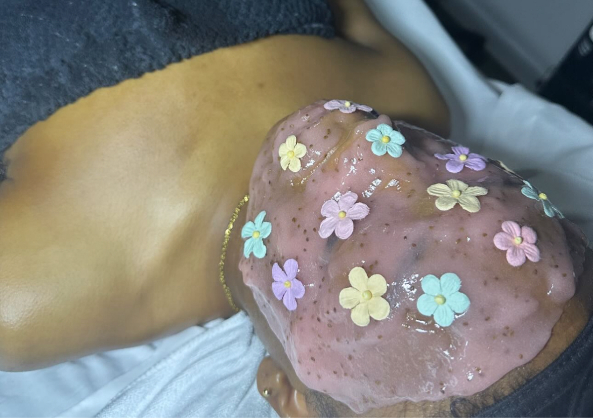 Signature Serene Facial