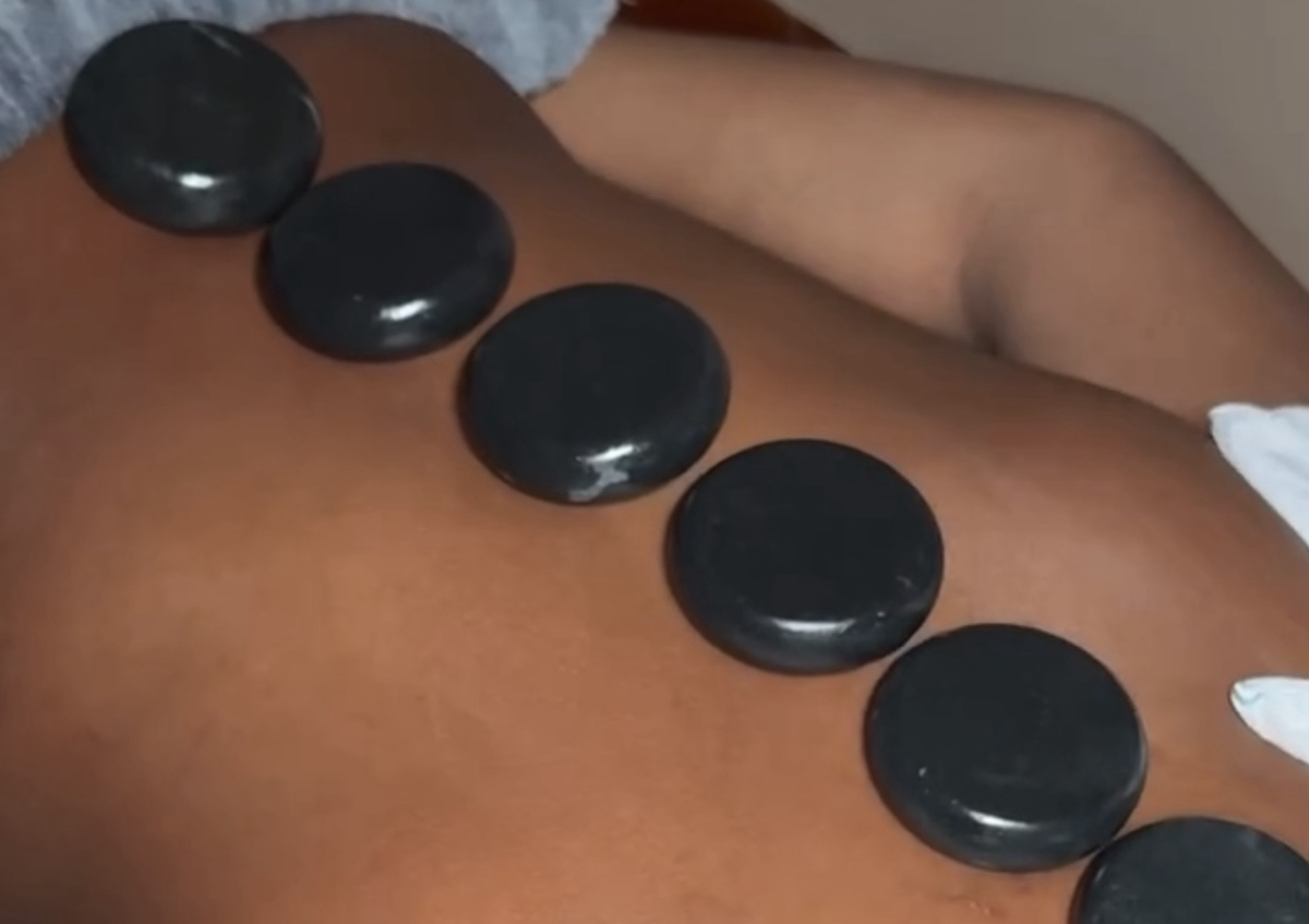⛱️Radiance Renewal (Back Treatment)