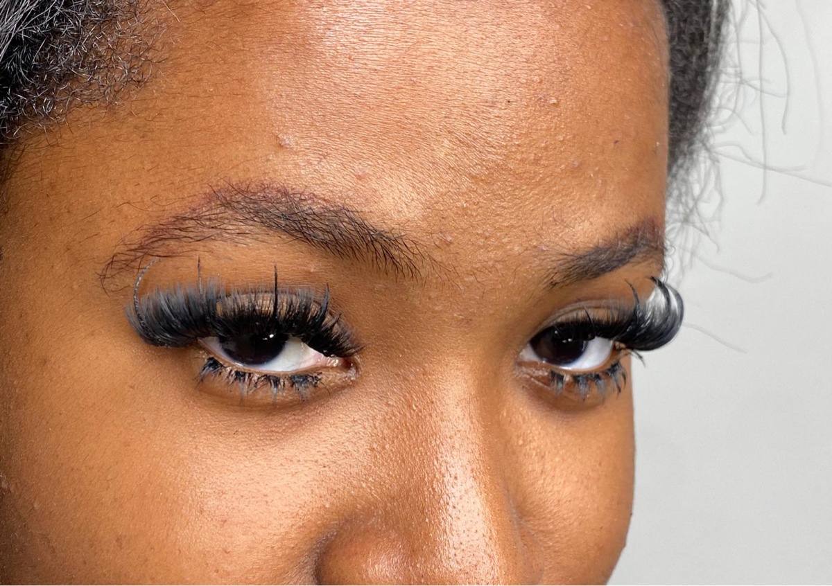 Whispey lash clusters 