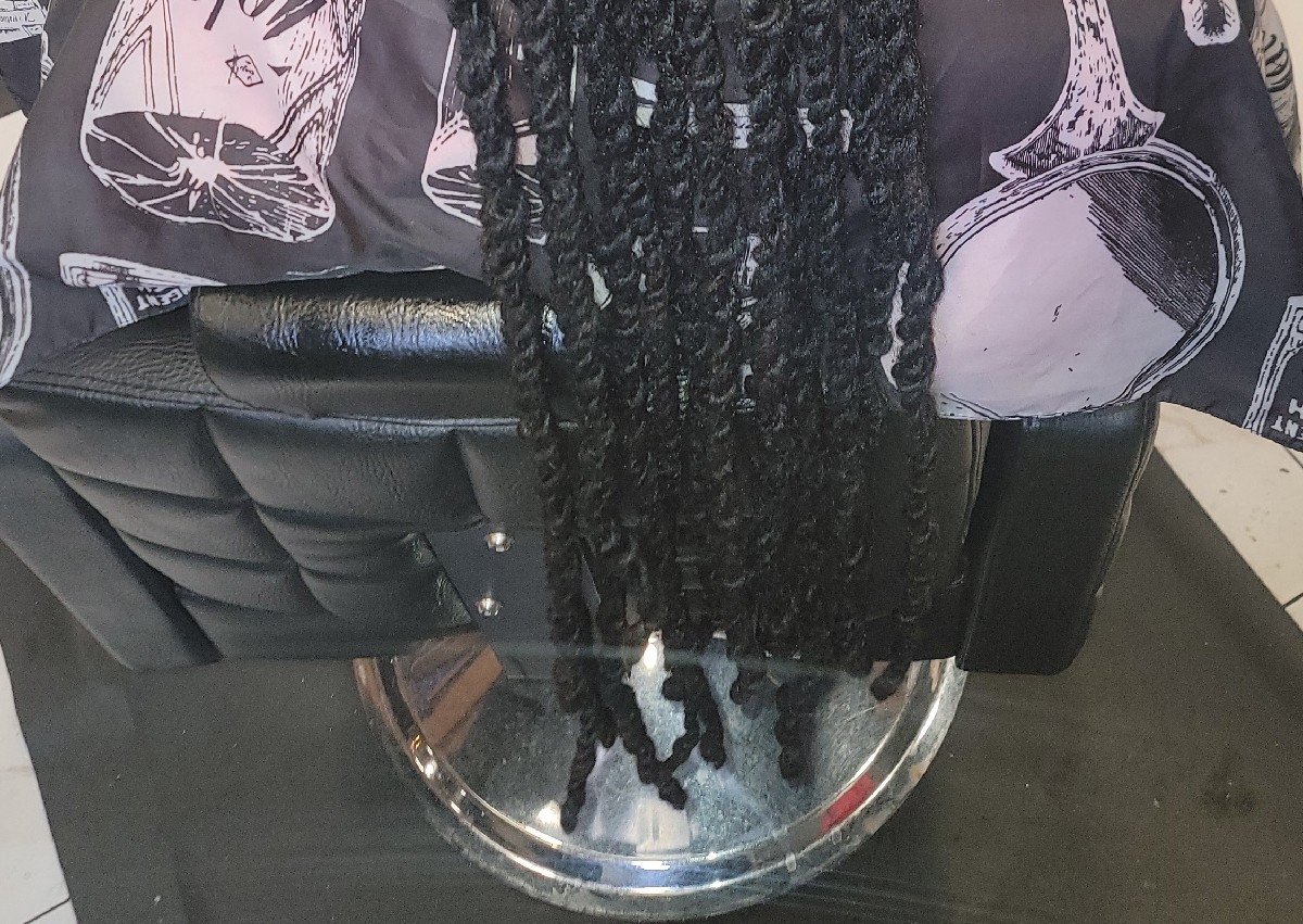 Rewtist + 2 Starnds, Ropes or Plaits 