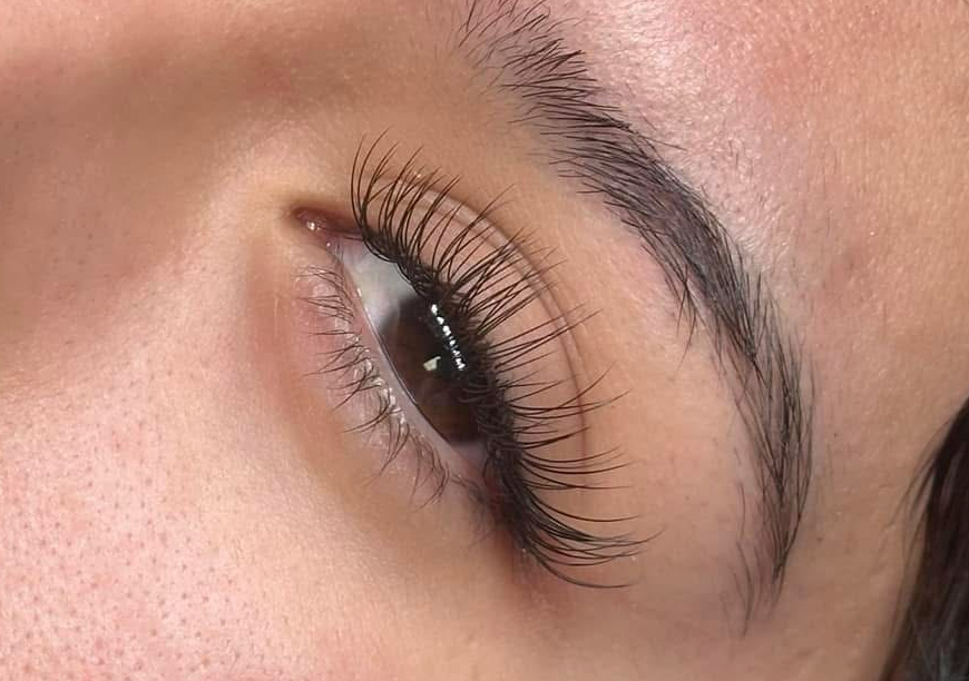 Classic lashes