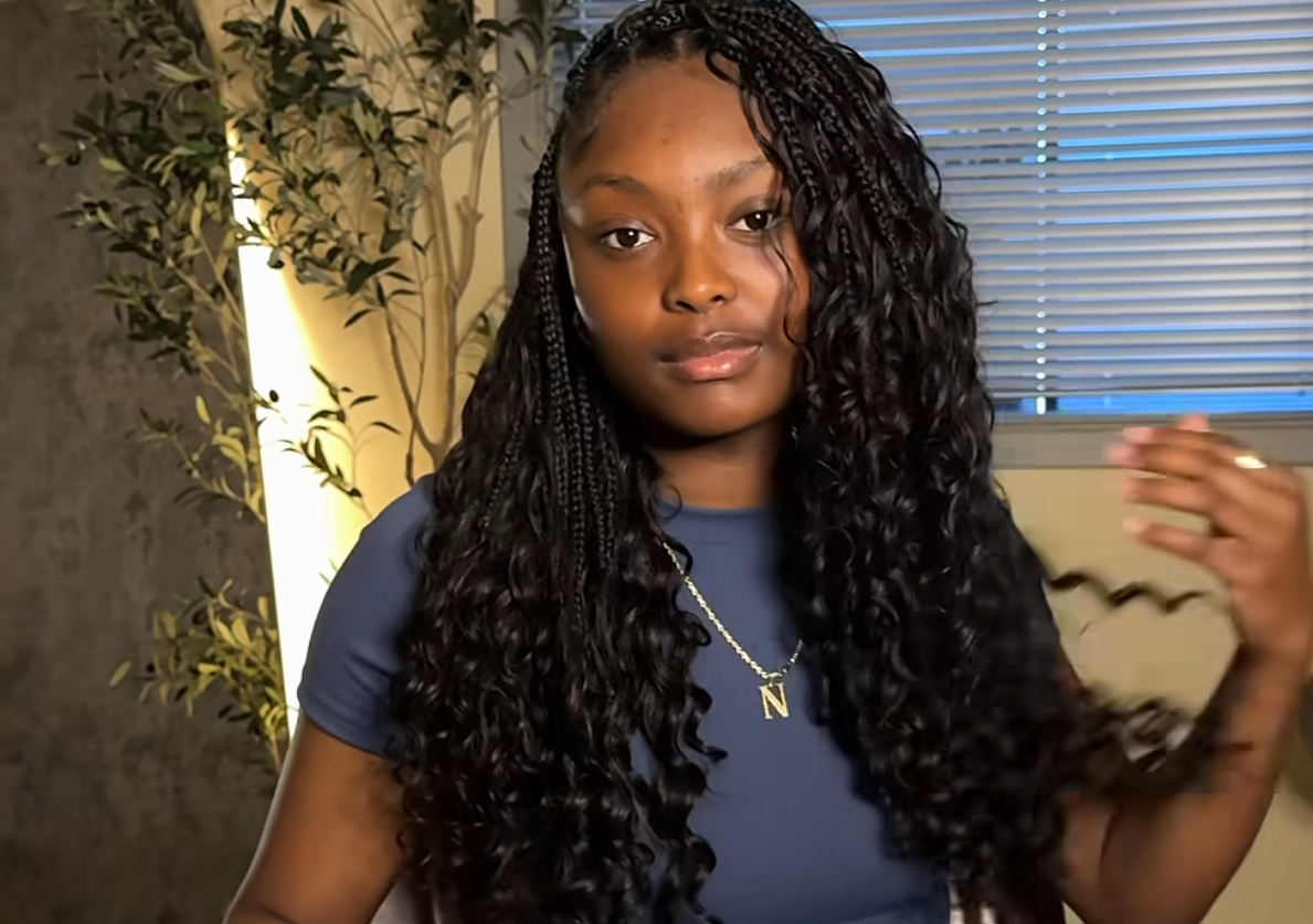 Large Island Girl Knotless Braids 