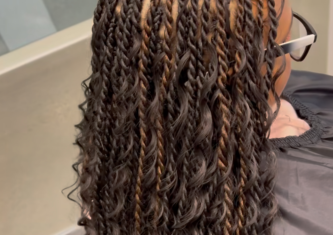 Boho Island twists smedium