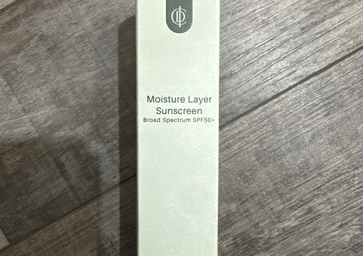 Moisture layer Sunscreen