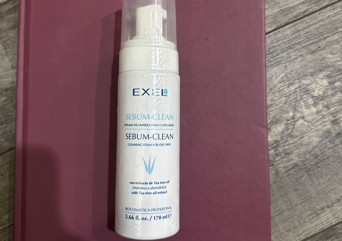 SEBUM-CLEAN