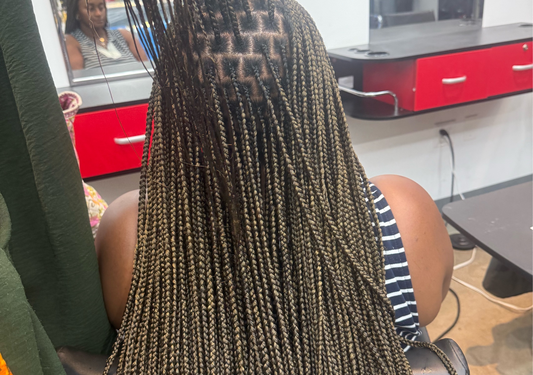 Knotless, Box braids, twist, cornrows goddess braids, crochet braids,flat twist,Ghana Braids, Havana Twist, Individual Braids,gn