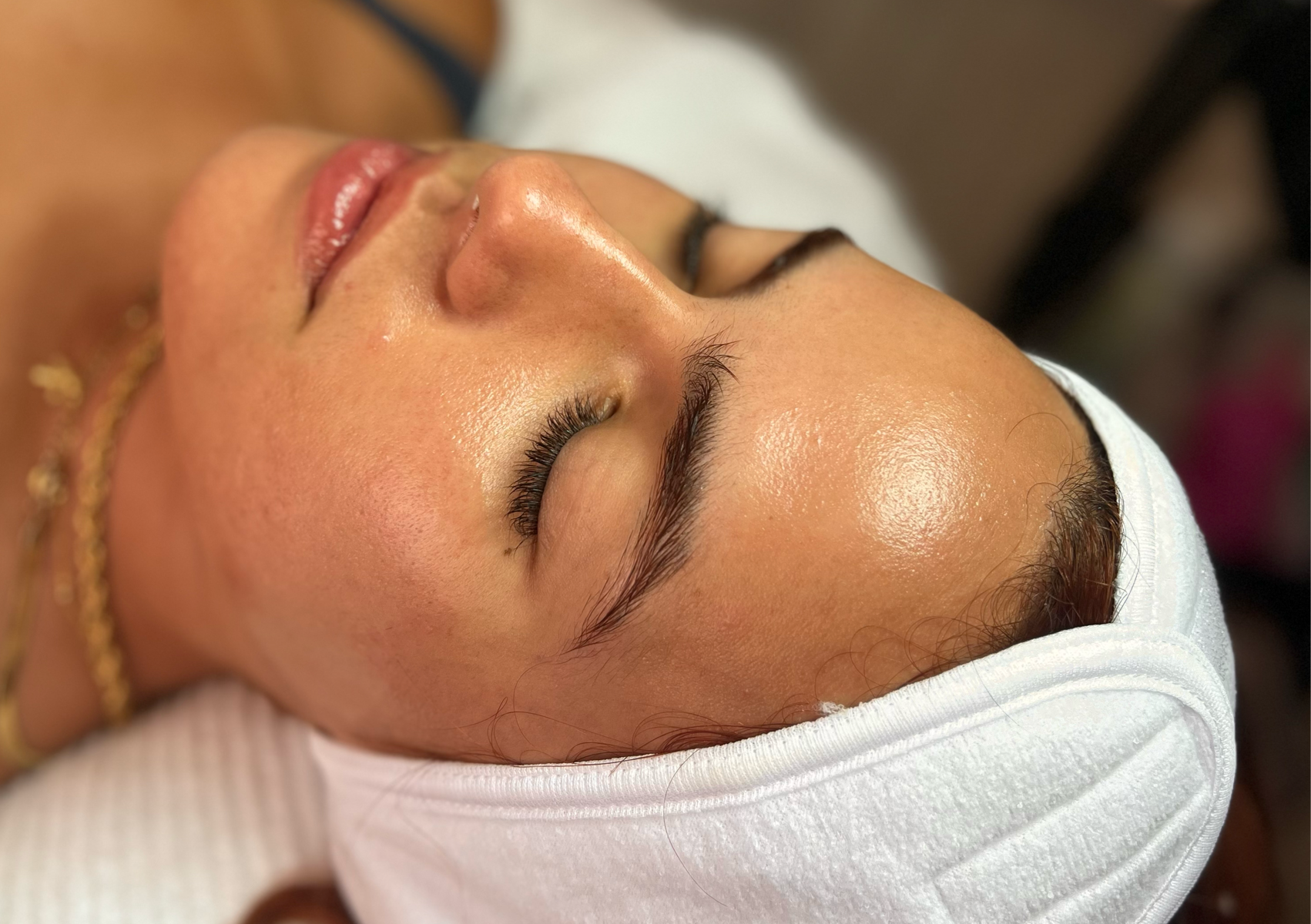 Glowing Treatment (Hidratación Profunda)