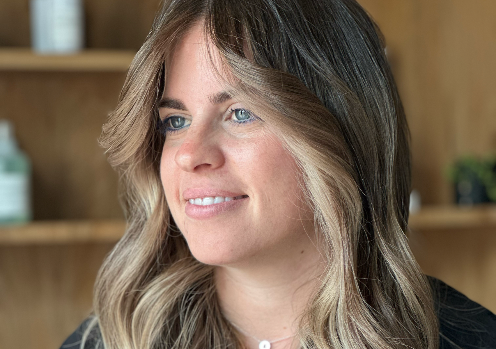 Face Framing |Toner | BlowDry & Peinado