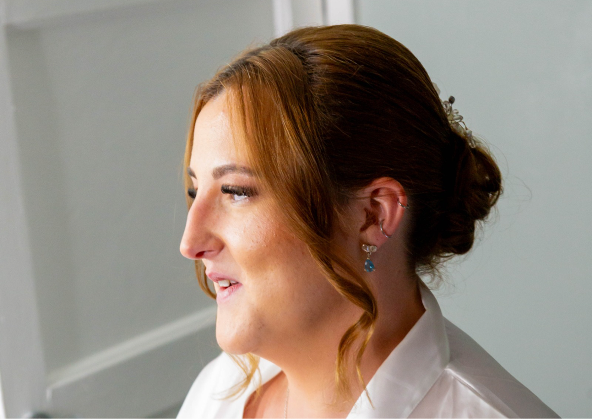 Long/ extensions hair styling 