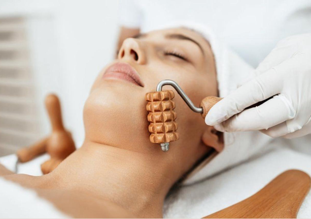 Maderoterapia Facial