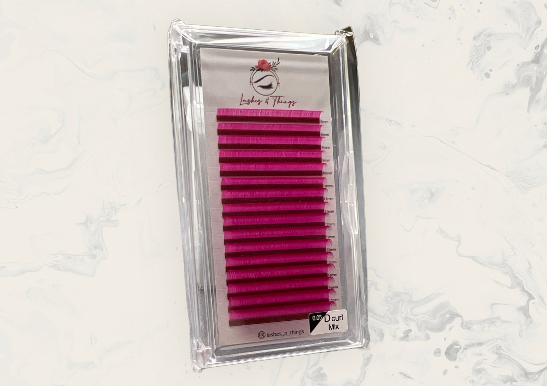 Magenta volume lash extensions
