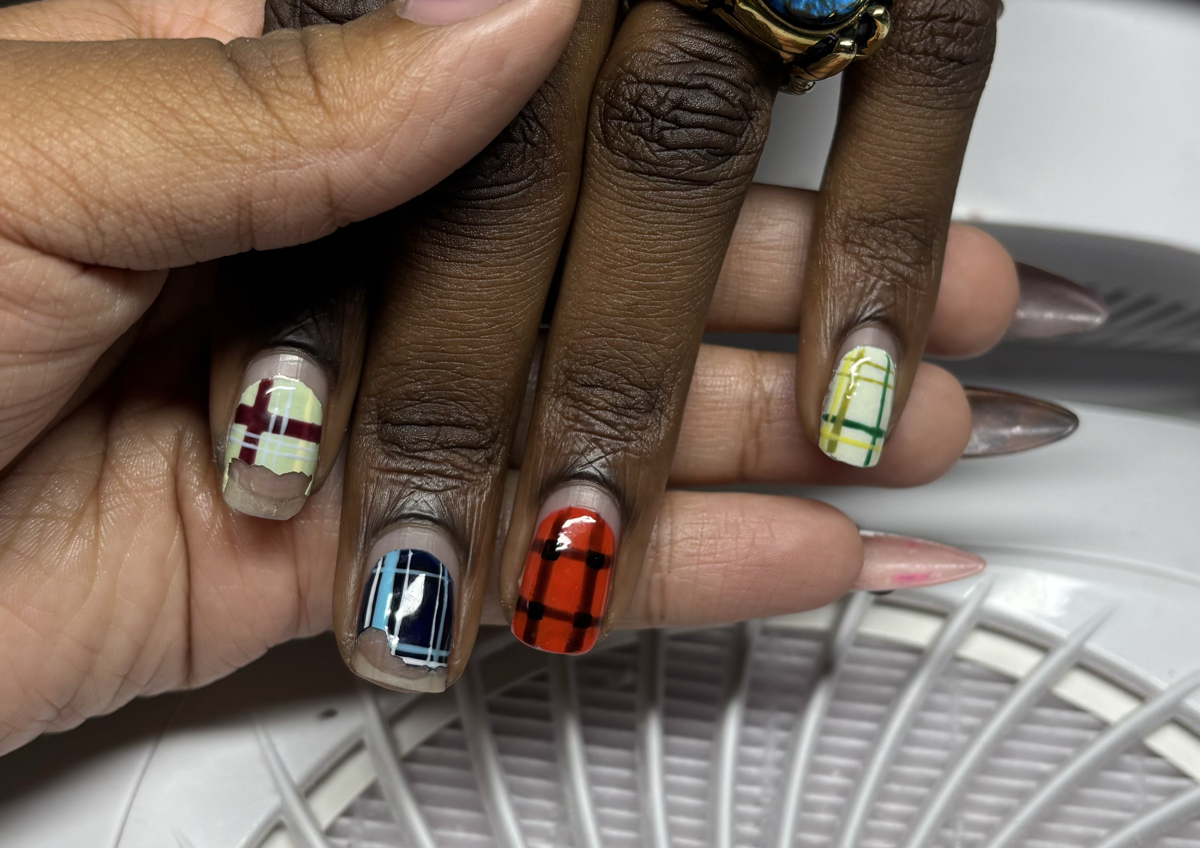 𝐅𝐨𝐫𝐞𝐢𝐠𝐧 𝐑𝐞𝐦𝐨𝐯𝐚𝐥 