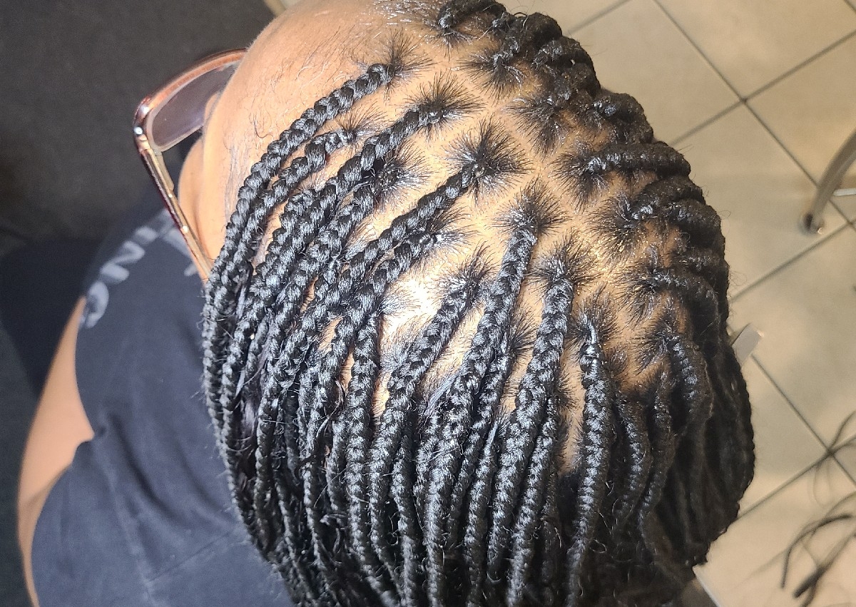 Small Knotless Braids