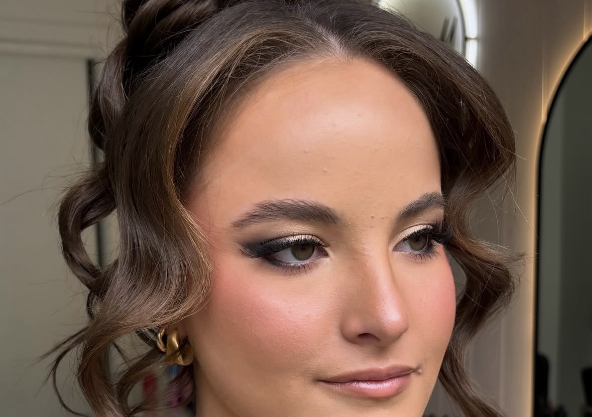 HAIR UP and makeup 