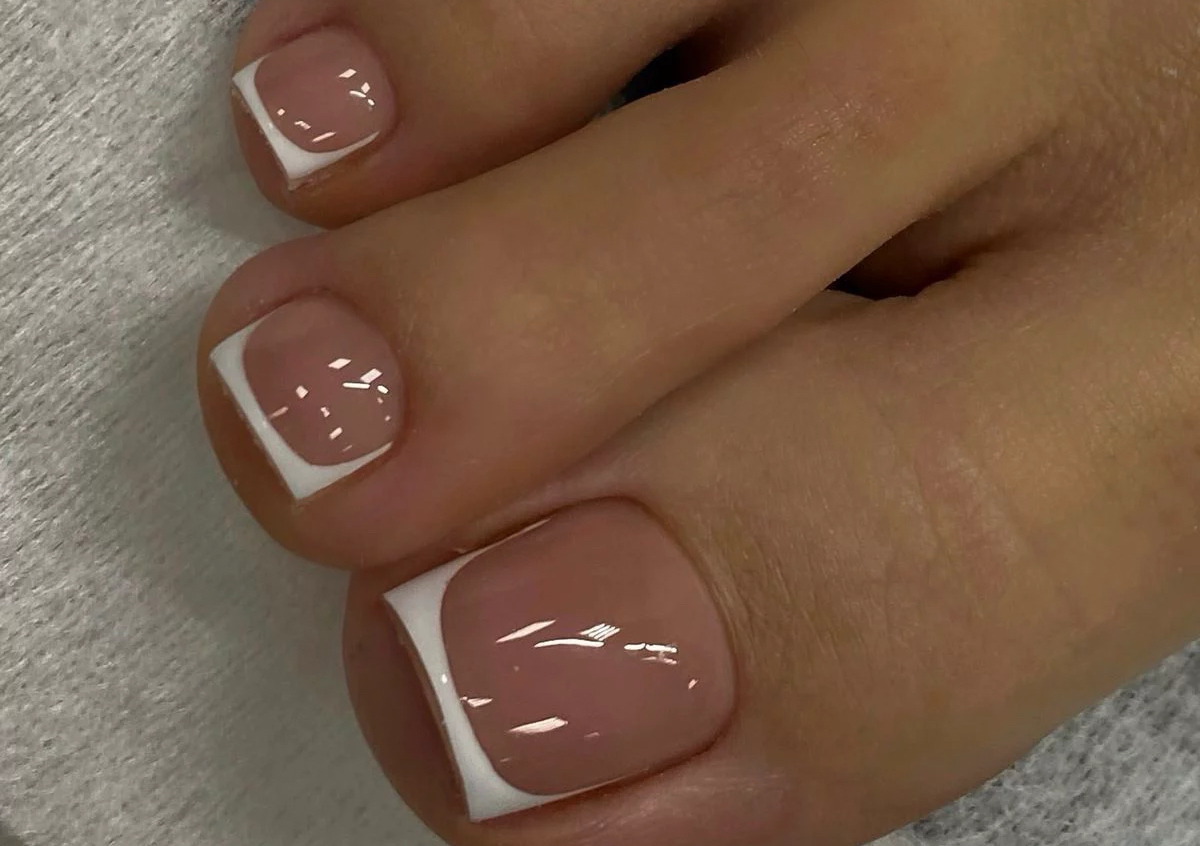 Toes french white or color