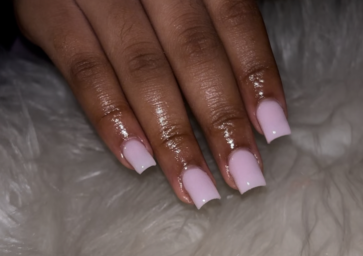 simple short set (basic color or french tip)