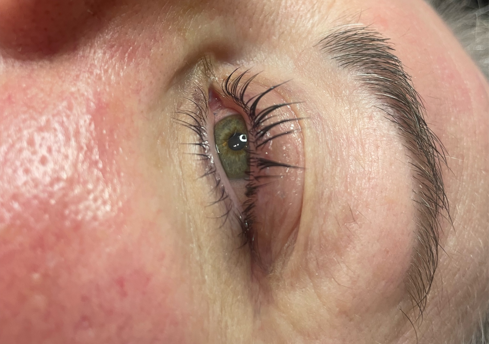 Lash Lift and tint (patch test required 48 hours prior to first appointment)