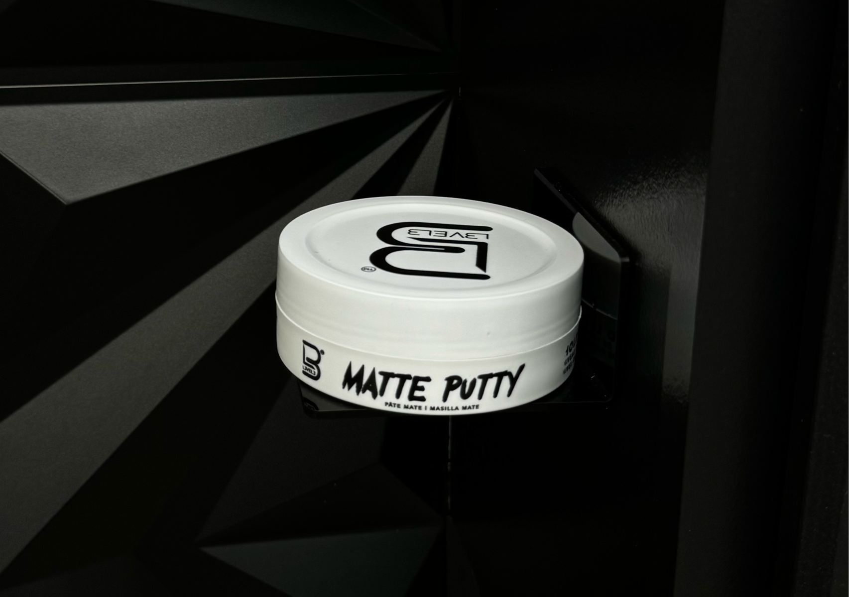 Level 3: matte putty