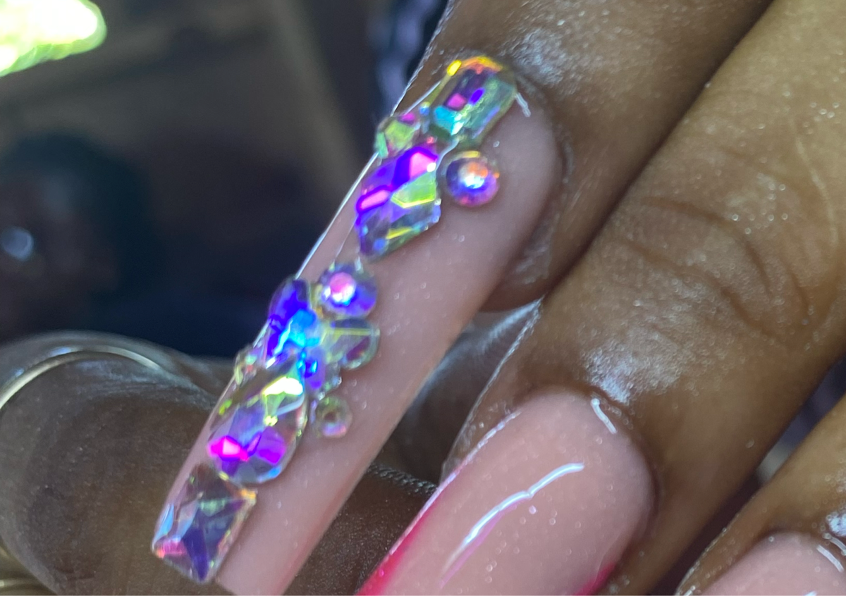 SWARVOSKI RHINESTONES (Shaped Gems)per finger