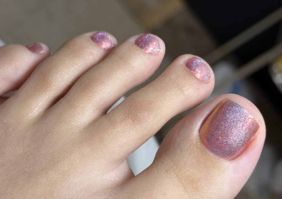 Esmaltado de gel en pies  (2/2)