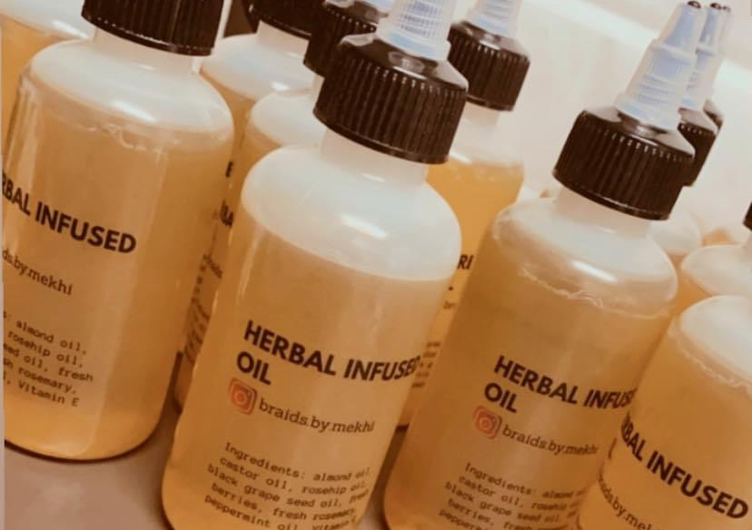 🌿 Herbal Infused Hair Oil – 2 Bottles