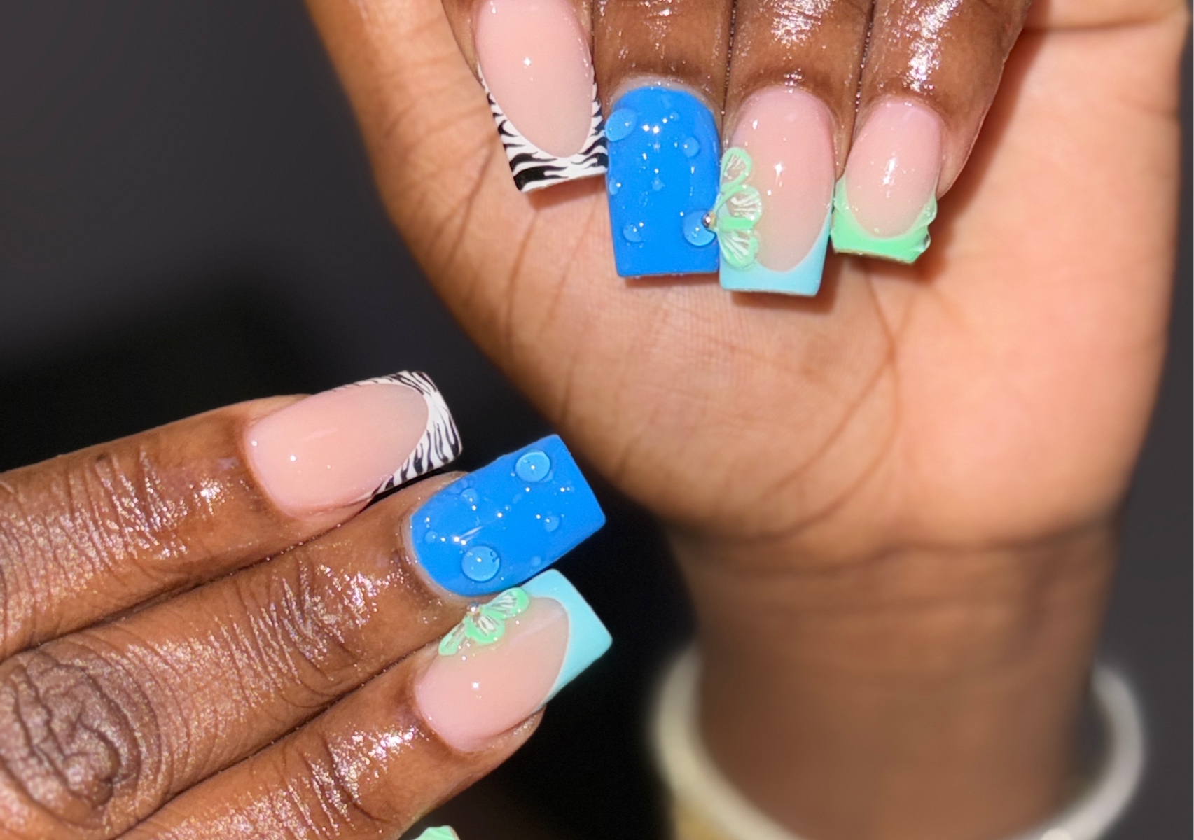 Short french with design 