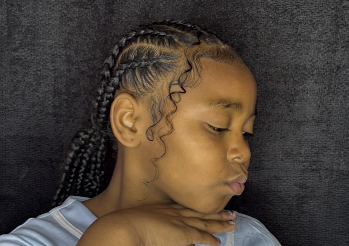 Kid Feedins  4-10 braids 