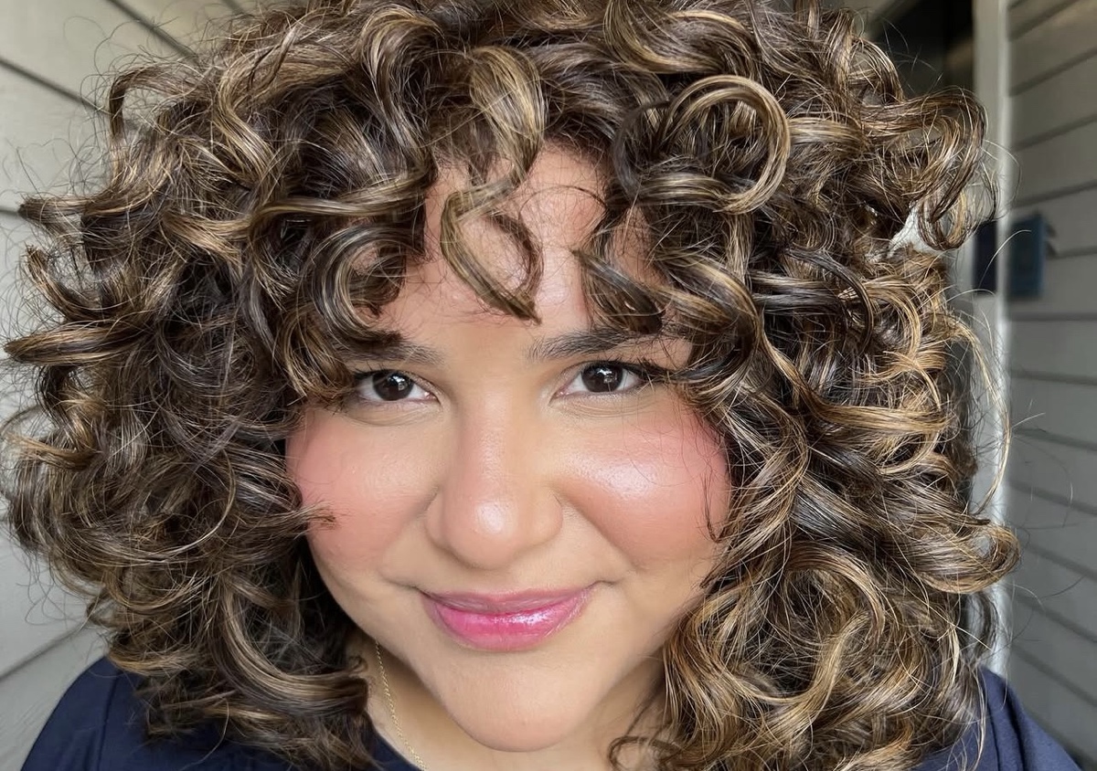 Curly highlights with haircut 