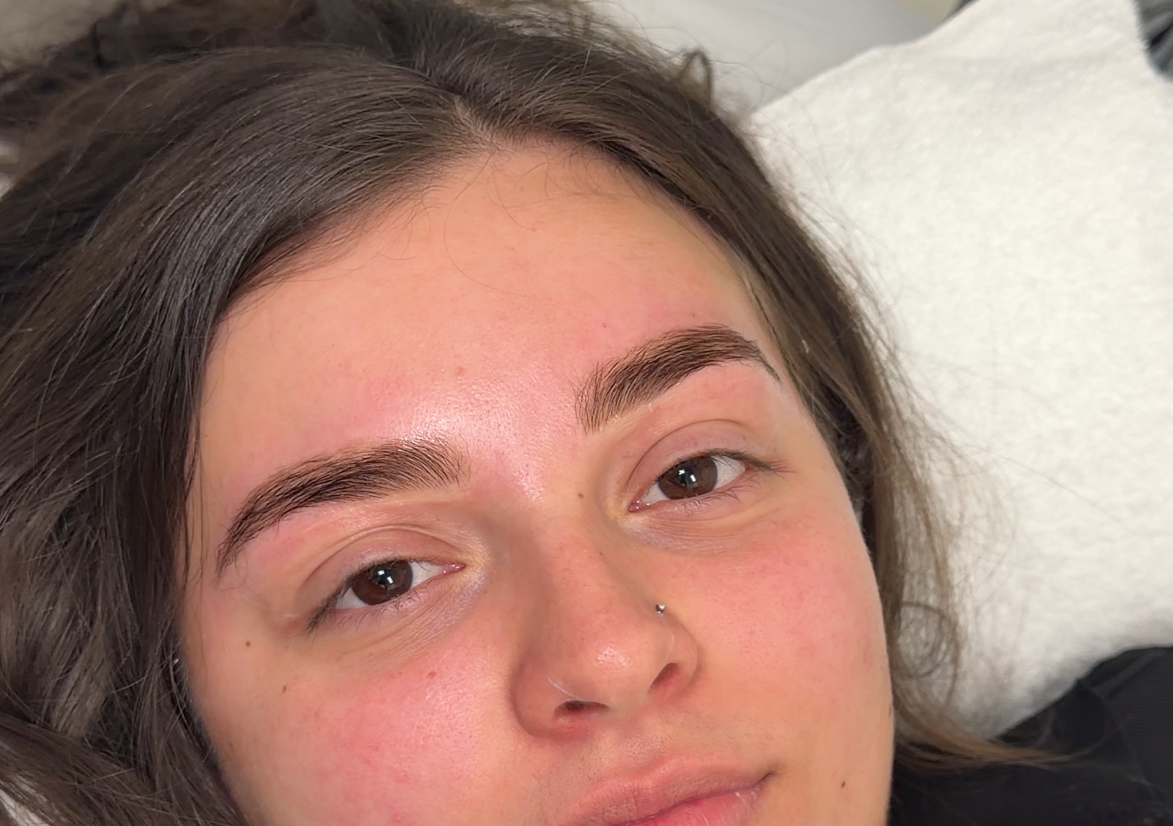 EyeBrow Wax & Tint 