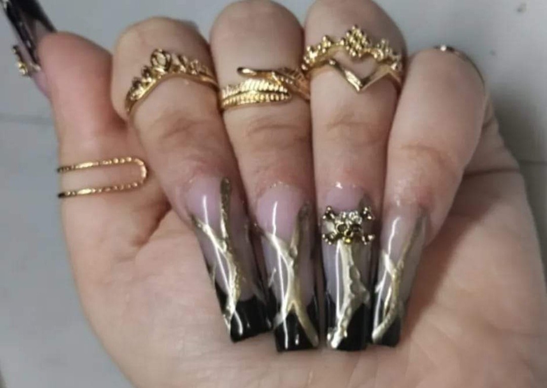 2 Extra Long Acrylic Full Set