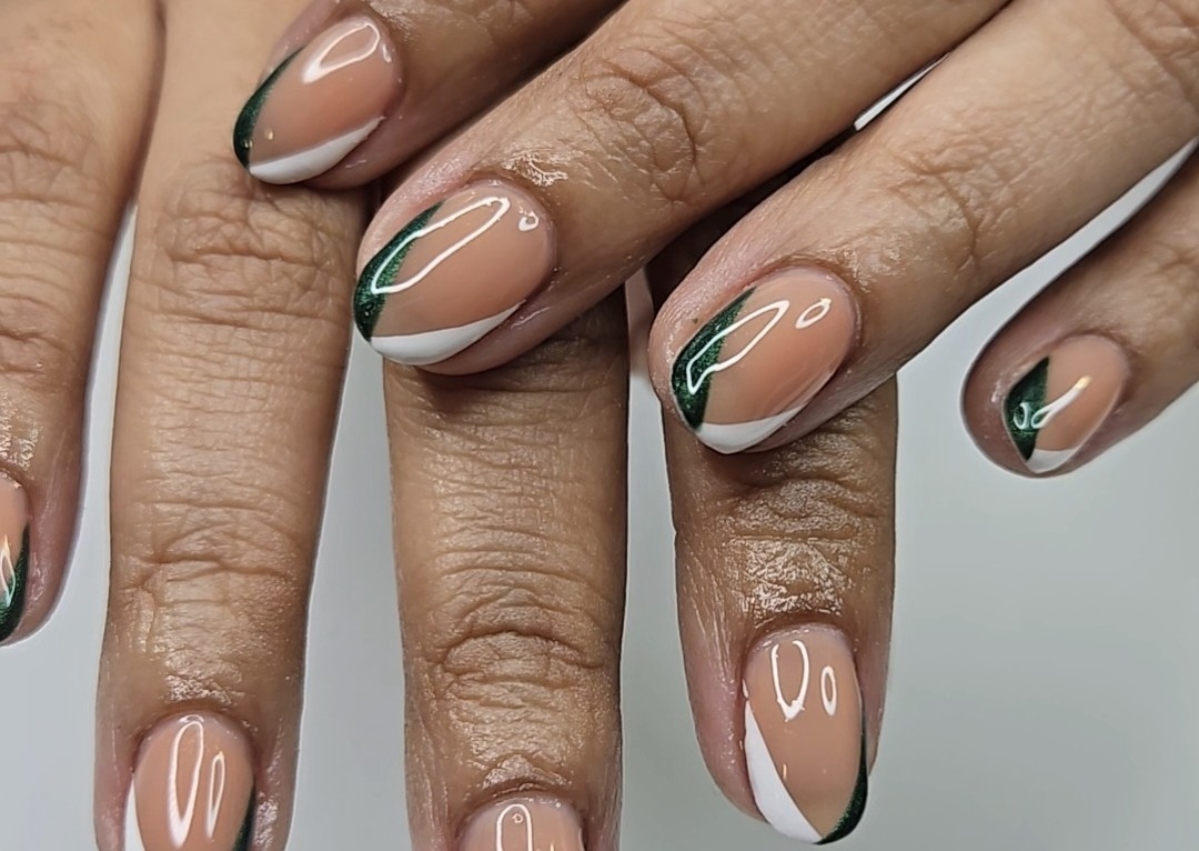 Structured Mani – Simple Design