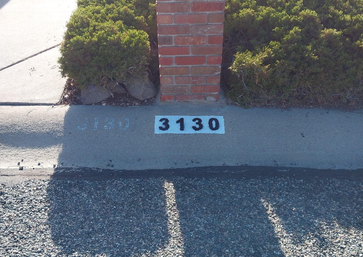 Paint House # on curb