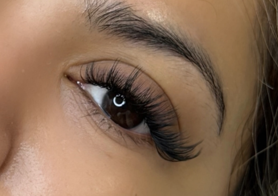 Hybrid Wispy Full Set