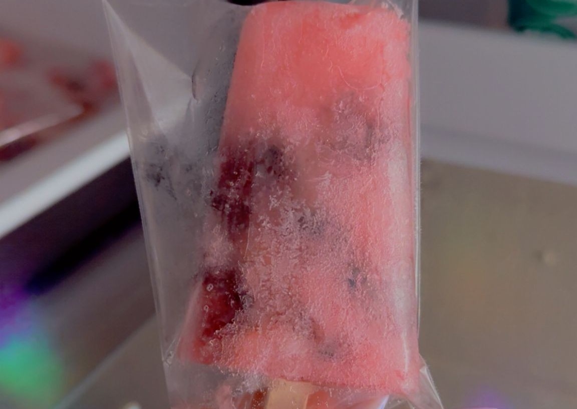Frutos rojos popsicle