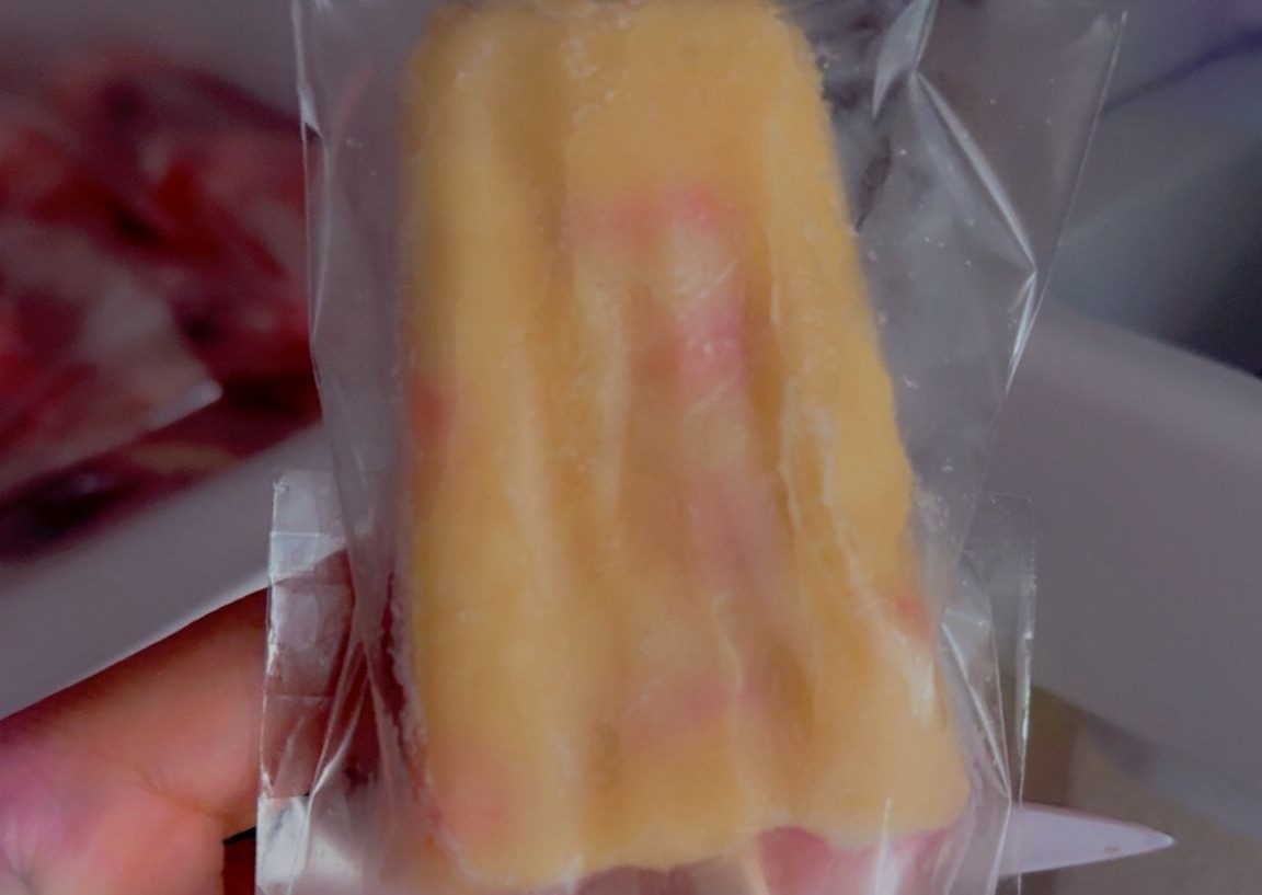 Fresas con crema popsicle