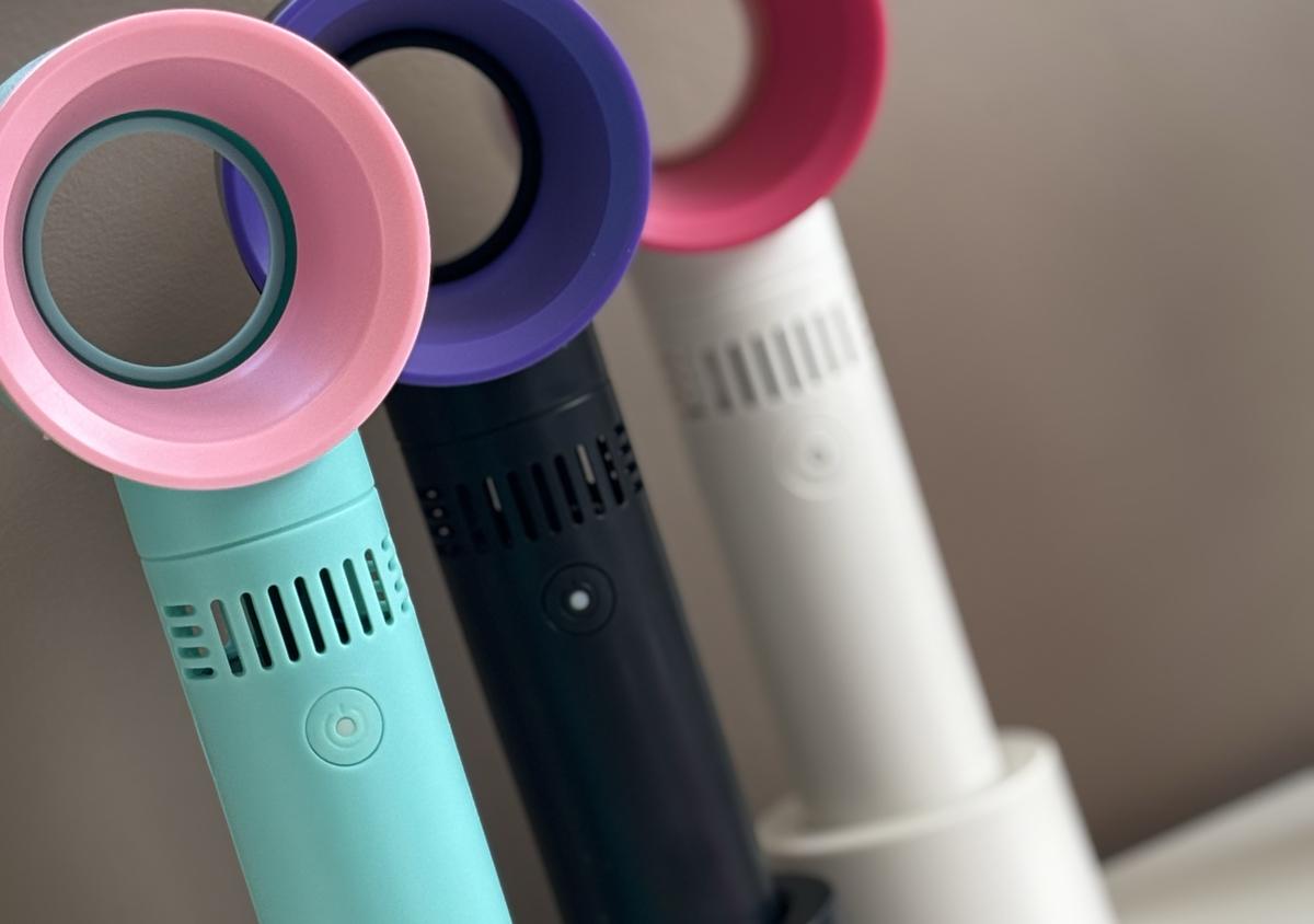 Hand held electric fan+charger✨