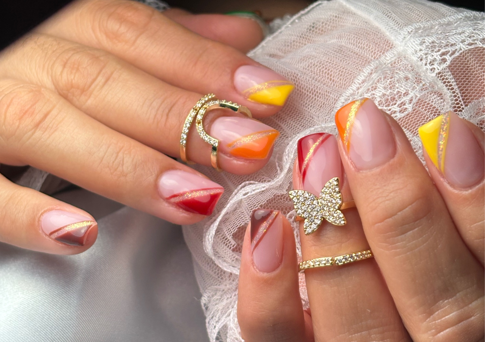 Retoque de uñas poligel 